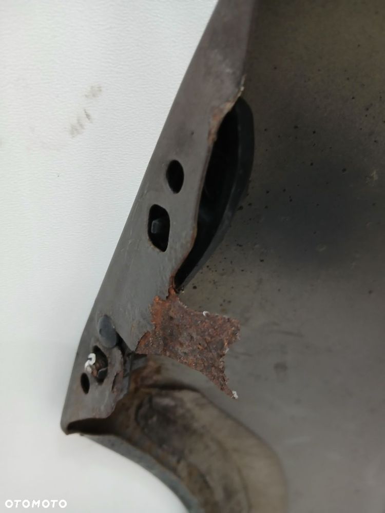 BŁOTNIK PRAWY PRZEDNI BMW F30 B06 - 11