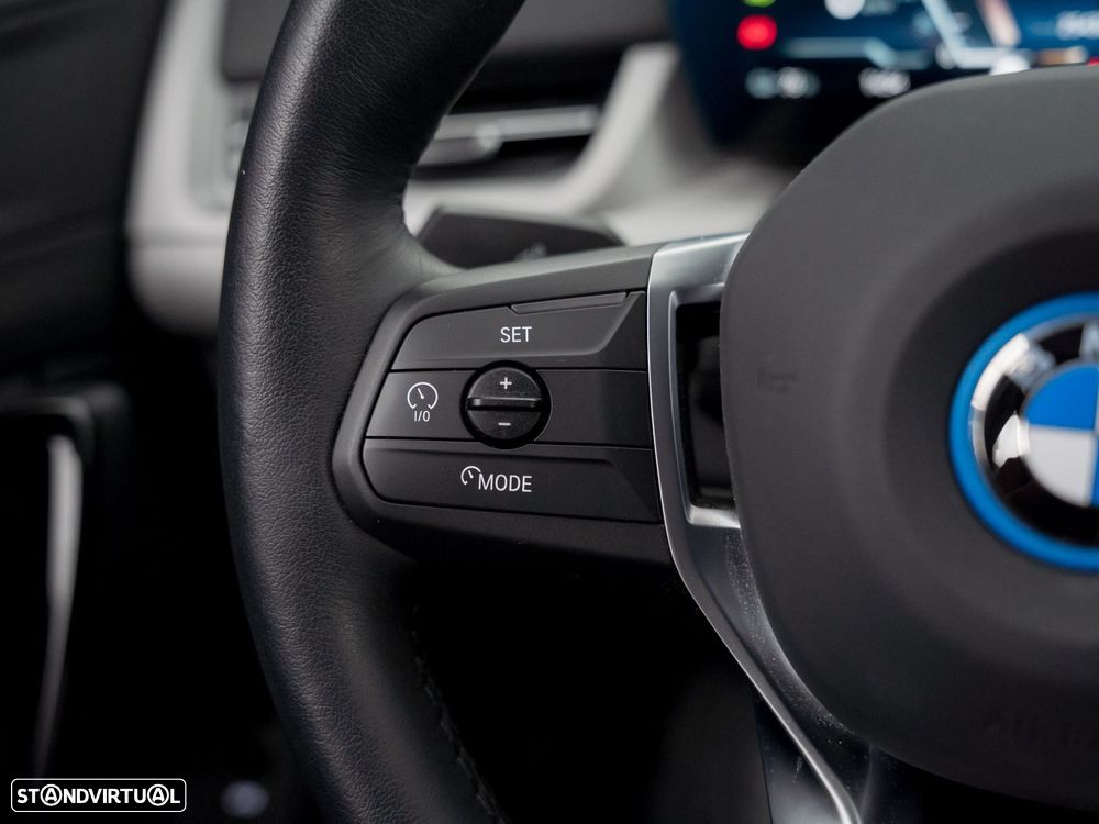 BMW iX1 eDrive20 xLine - 20