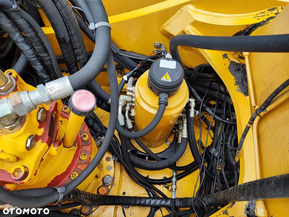 Komatsu PW160ES-7K - 17