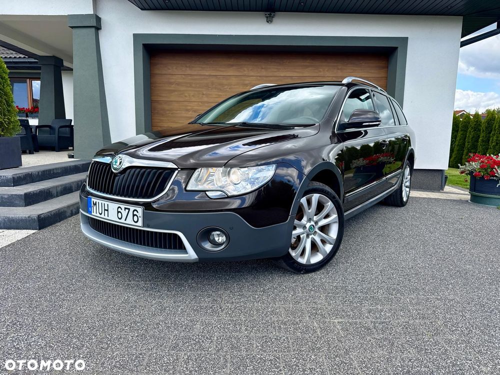 Skoda Superb 2.0 TDI 4x4 DSG Elegance - 1