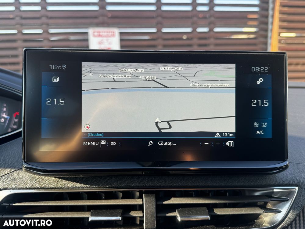 Peugeot 3008 BlueHDi 130 Stop & Start EAT8 Allure - 29