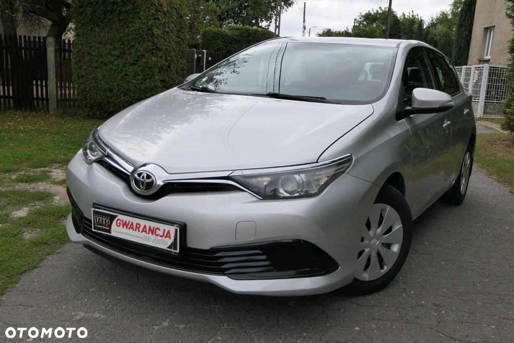 Toyota Auris 1.33 VVT-i Active - 10