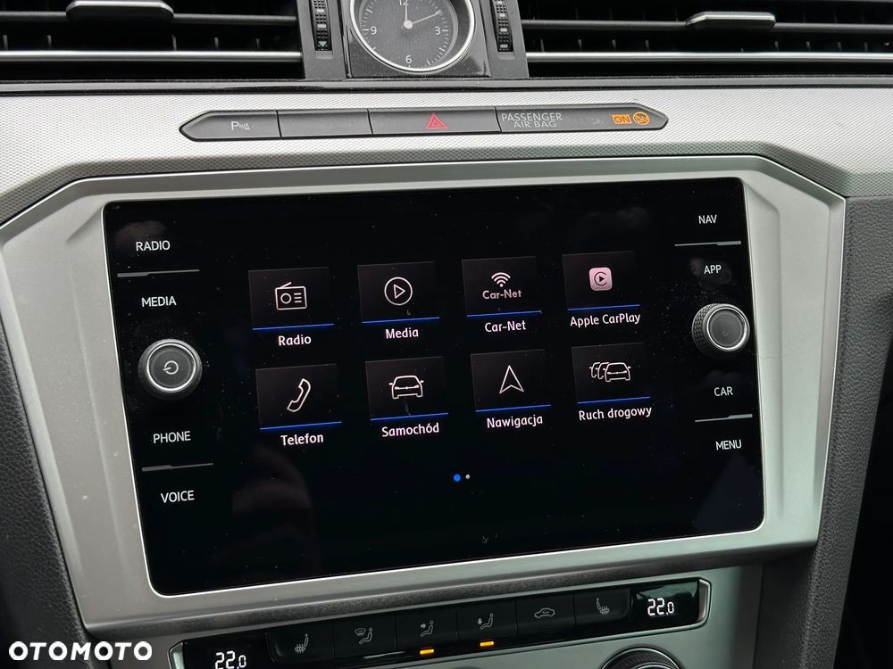 Volkswagen Passat - 18