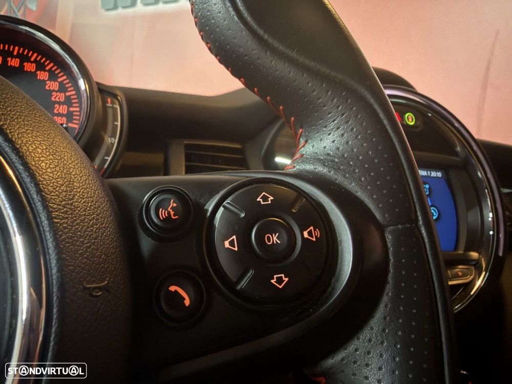 MINI 3 Portas One JCW - 10