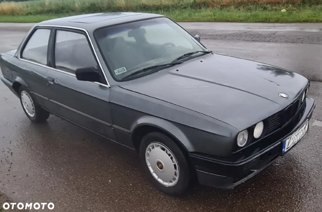 BMW Seria 3 320i - 7