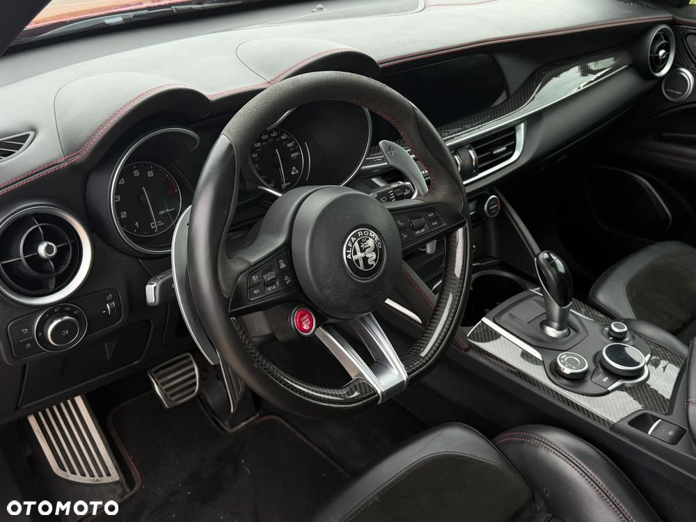 Alfa Romeo Stelvio 2.9 V6 Bi-Turbo Quadrifoglio Q4 - 10