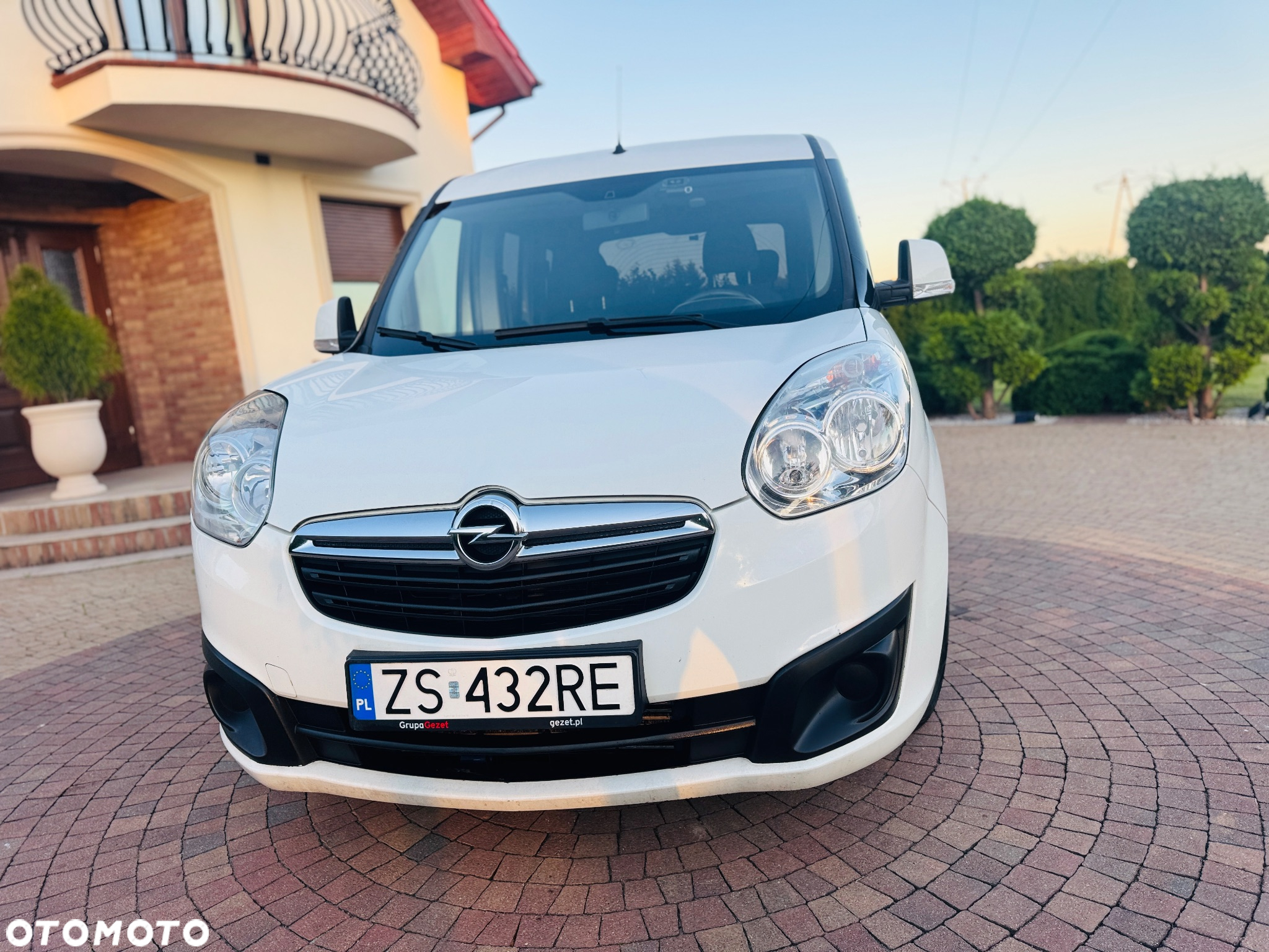Opel Combo Tour 1.6 CDTI Enjoy - 25