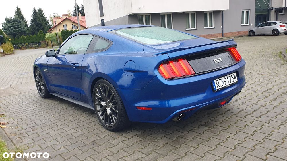 Ford Mustang 5.0 V8 GT - 26