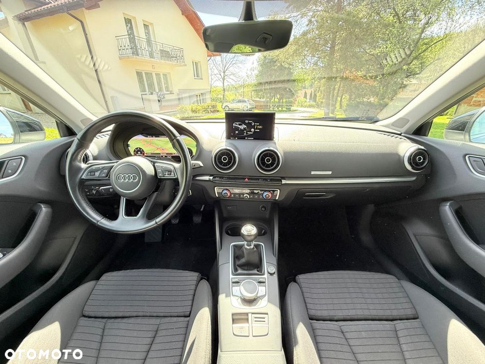Audi A3 Sportback 1.6 TDI Sport - 19