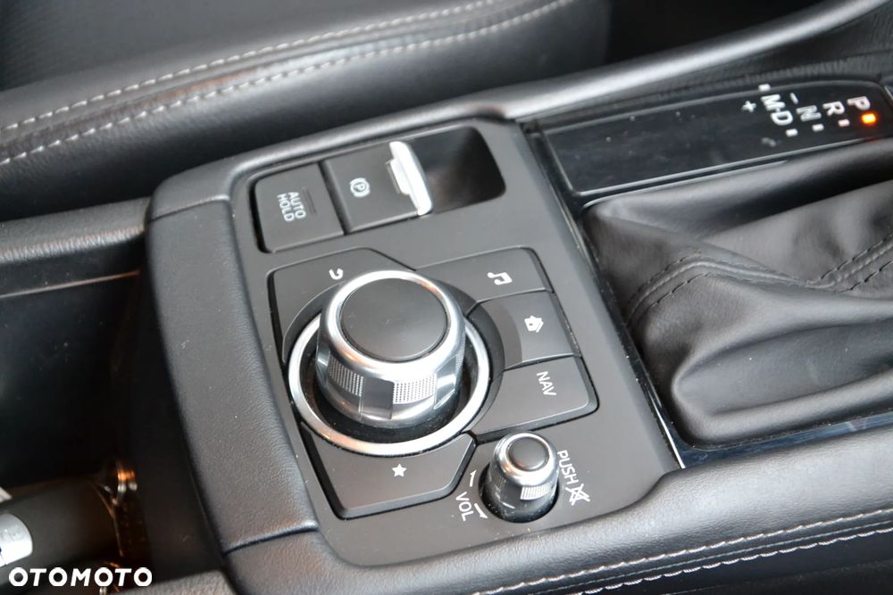 Mazda CX-3 1.8 D SkyPassion 4x4 - 24