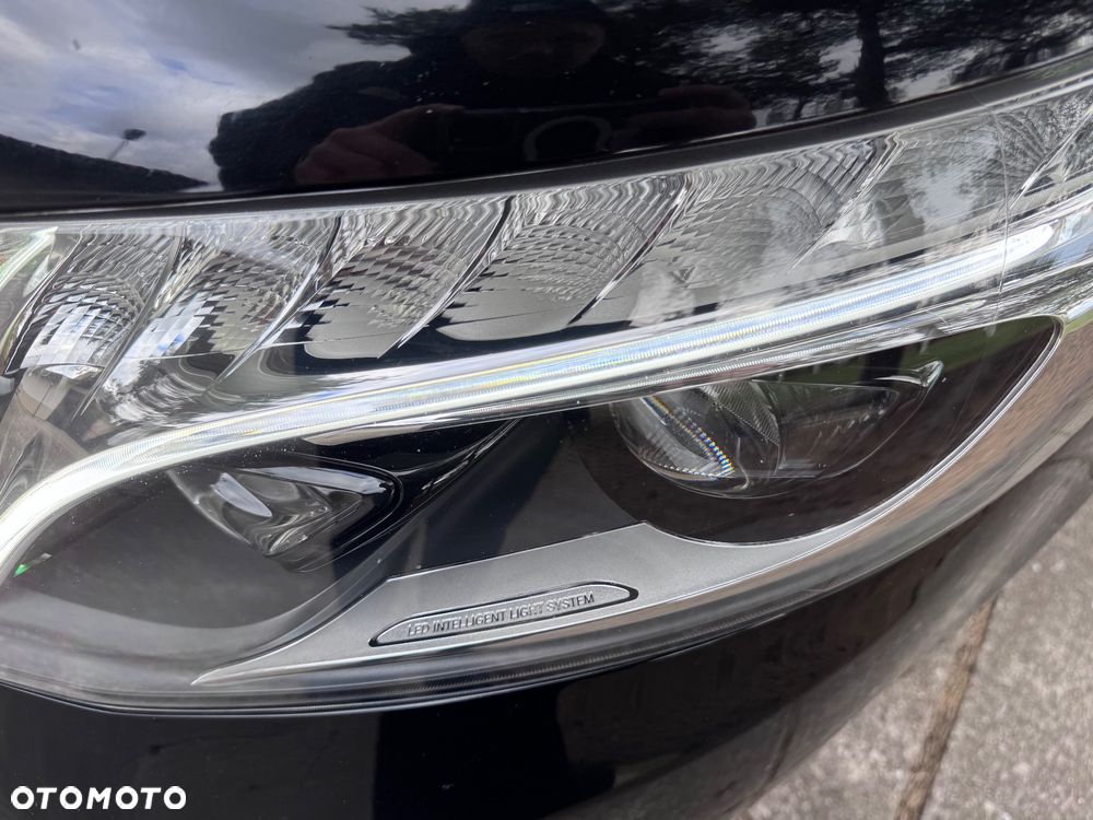 Mercedes-Benz Klasa V 250 d 4-Matic Avantgarde 7G-Tronic (ekstra d³) - 2
