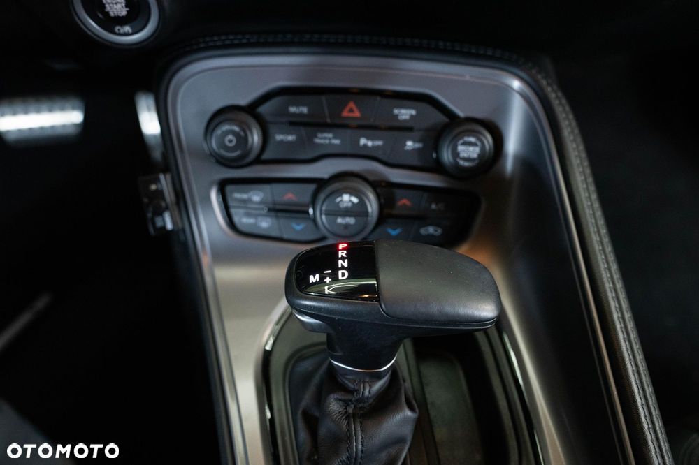 Dodge Challenger 5.7 R/T - 27