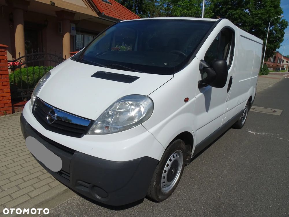 Opel Vivaro 2,0 DTI -90 KONI ,Klimatyzacja ,L1 H1 ,HAK, Zarejestrowany ,Paka długa 2,40m - 17