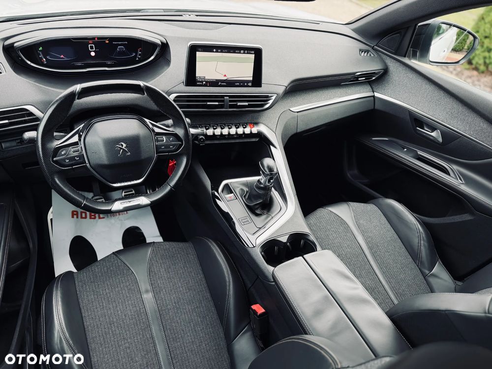 Peugeot 5008 1.6 BlueHDi Allure 7os - 31