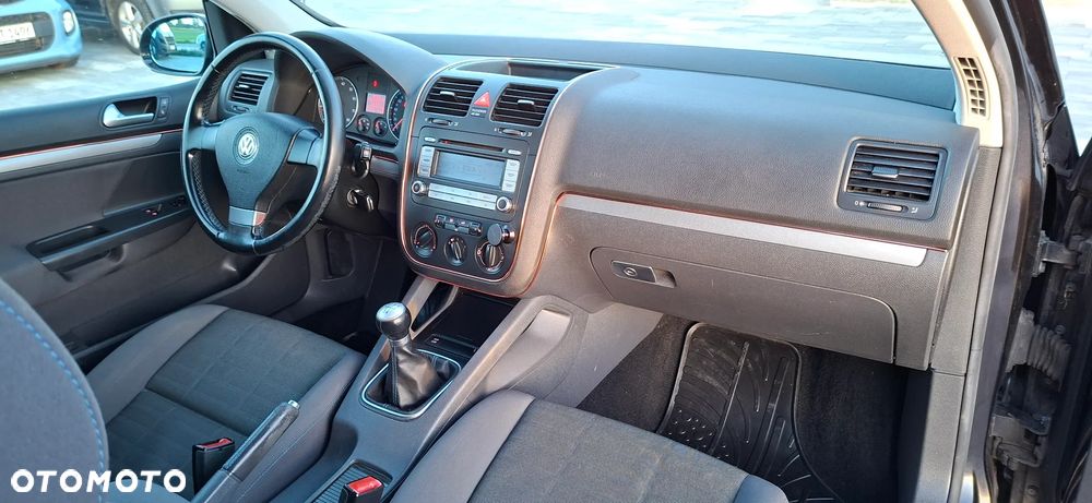 Volkswagen Golf 1.6 Goal - 15