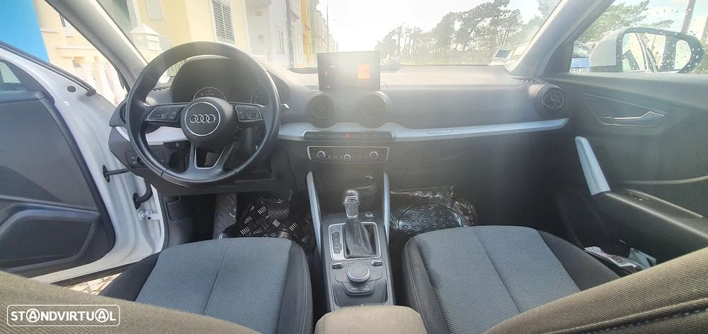 Audi Q2 1.6 TDI Design S tronic - 8