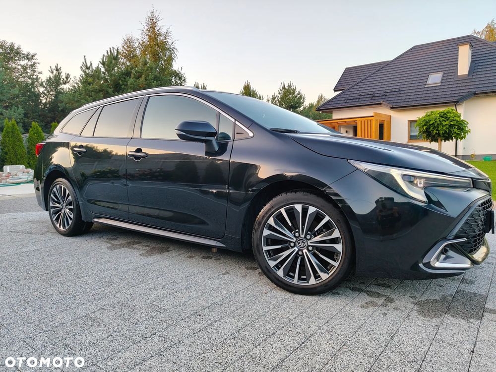 Toyota Corolla 1.8 Hybrid Active - 10