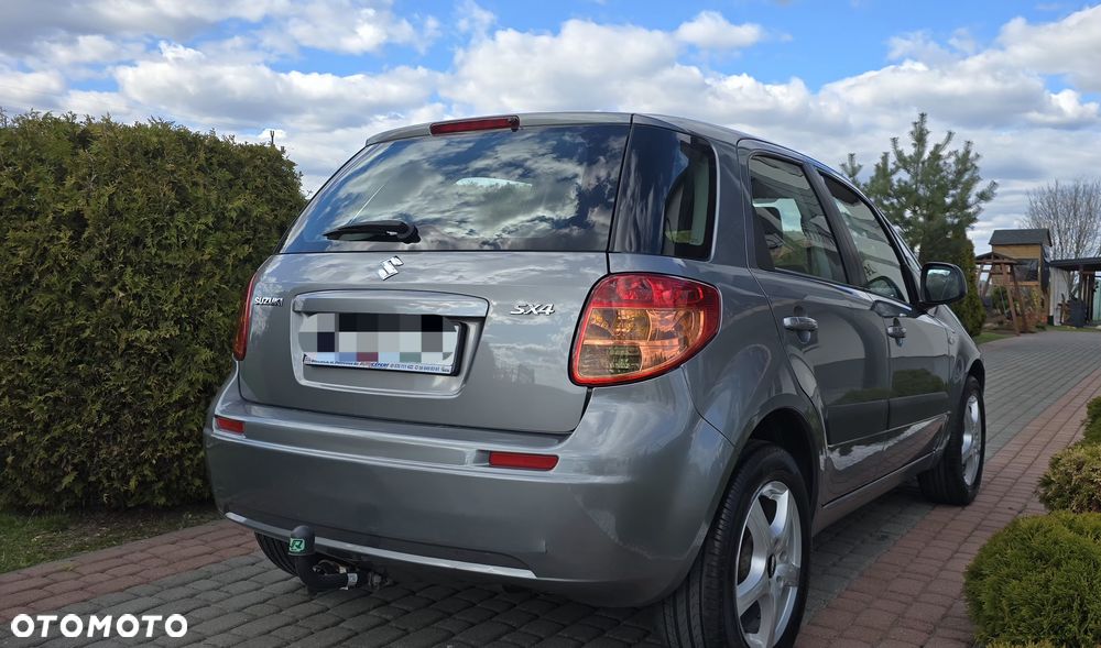 Suzuki SX4 1.6 Comfort - 4
