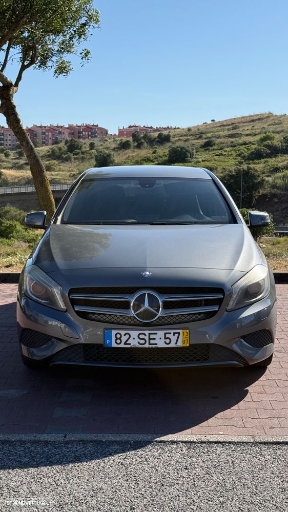 Mercedes-Benz A 180 CDI (BlueEFFICIENCY) Urban - 1