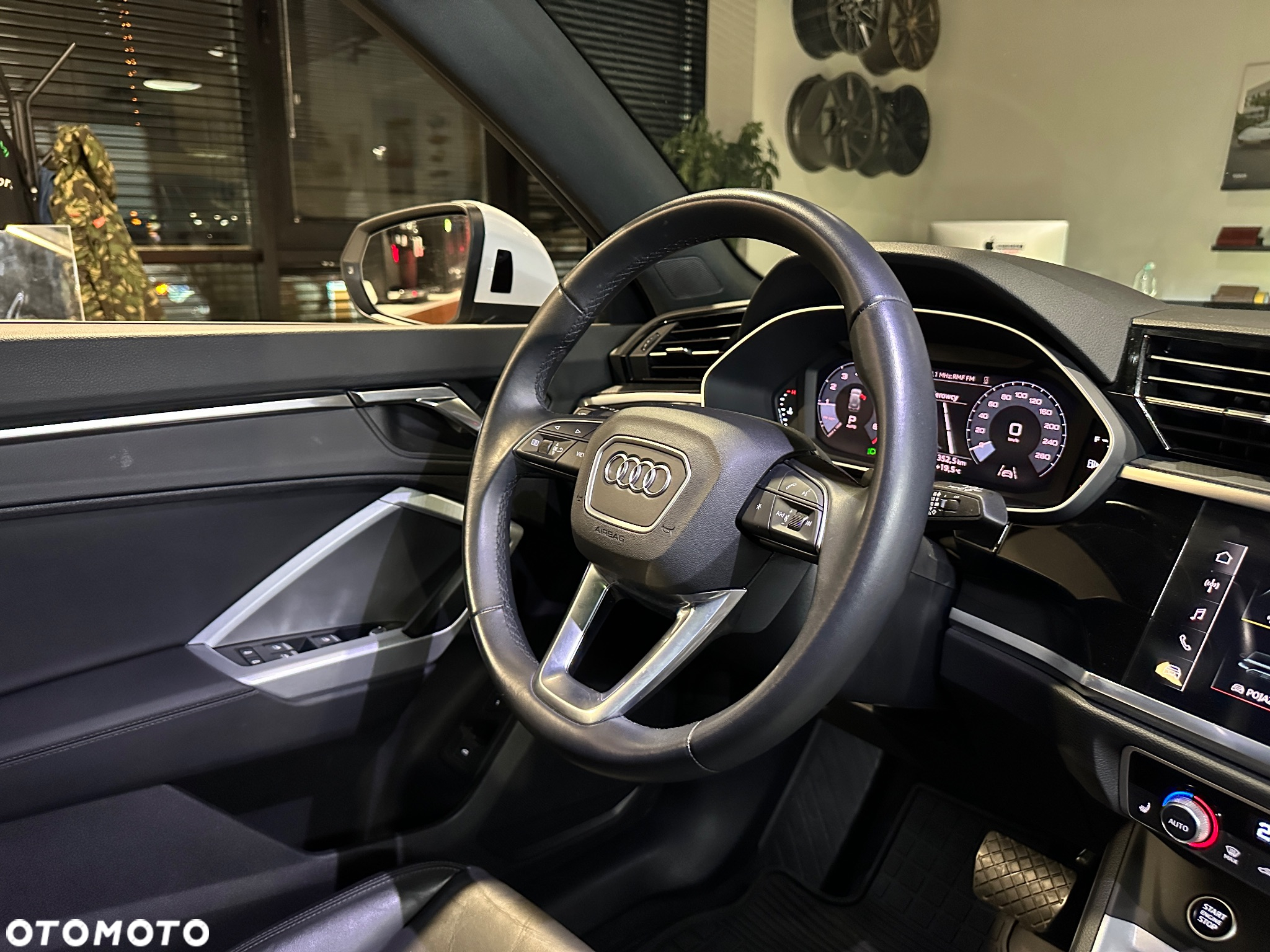Audi Q3 45 TFSI Quattro S Line S tronic - 18