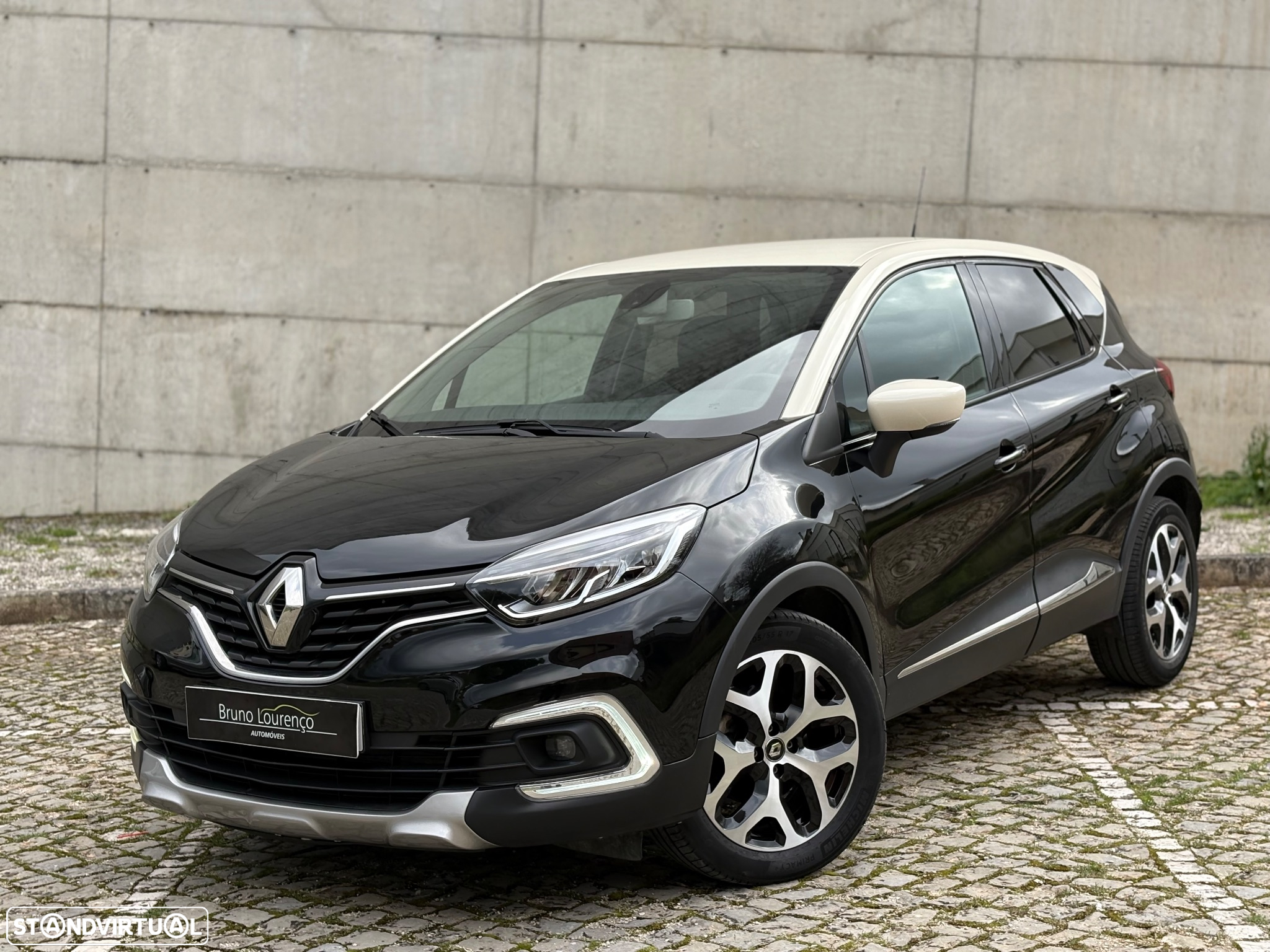 Renault Captur 1.5 dCi Exclusive - 2