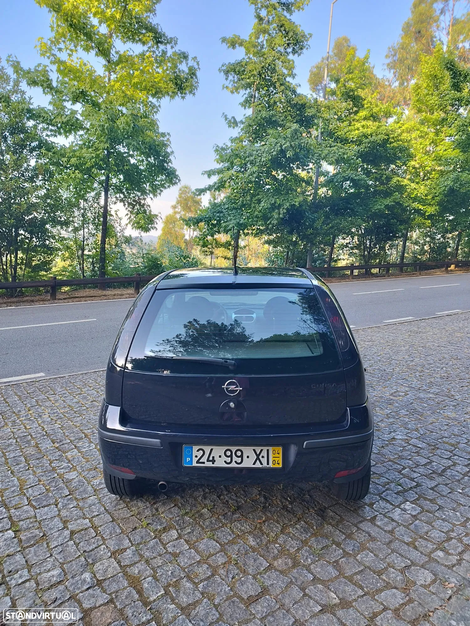 Opel Corsa 1.2 16V Enjoy - 6