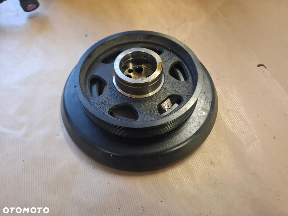 Land Rover Defender 3,0 KOŁO PASOWE WAŁU J6P3-6316-AB - 2