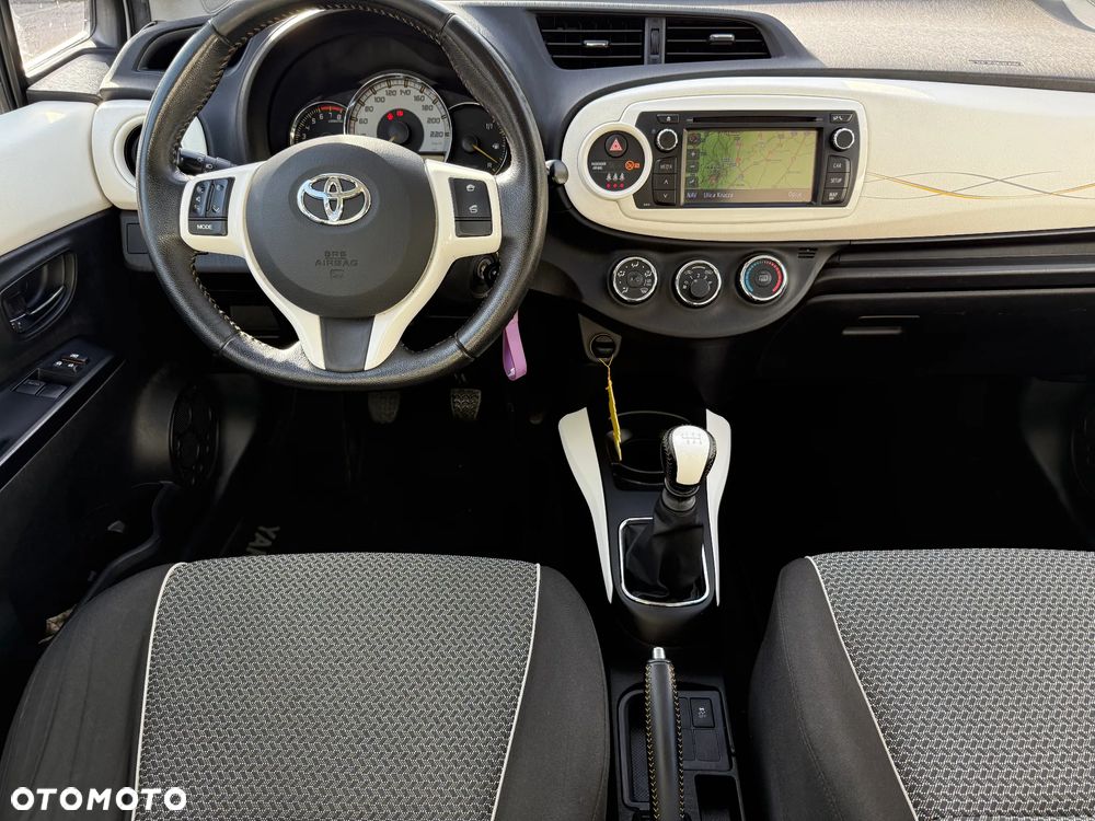 Toyota Yaris 1.33 Selection Passion - 4