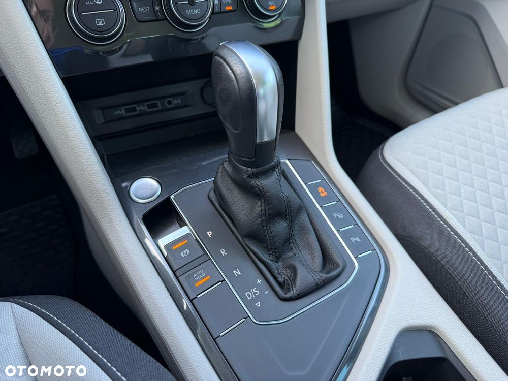 Volkswagen Tiguan 1.5 TSI EVO Comfortline DSG - 21