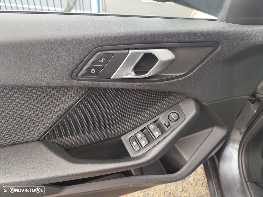 BMW 116 d Advantage Auto - 29