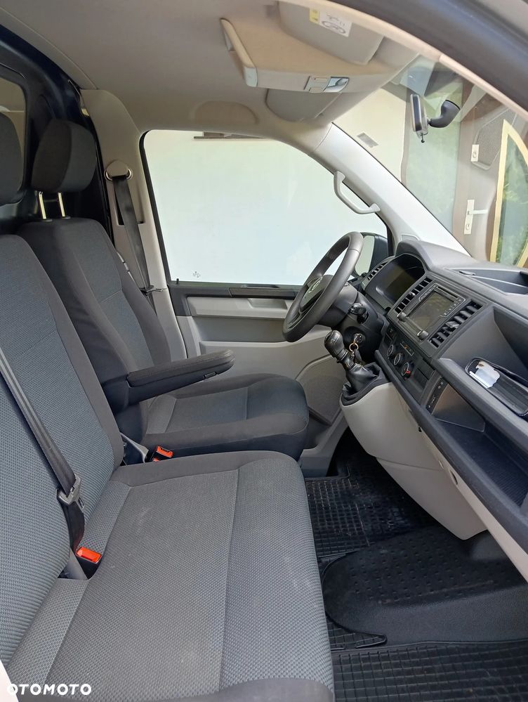 Volkswagen T6 Transporter - 8