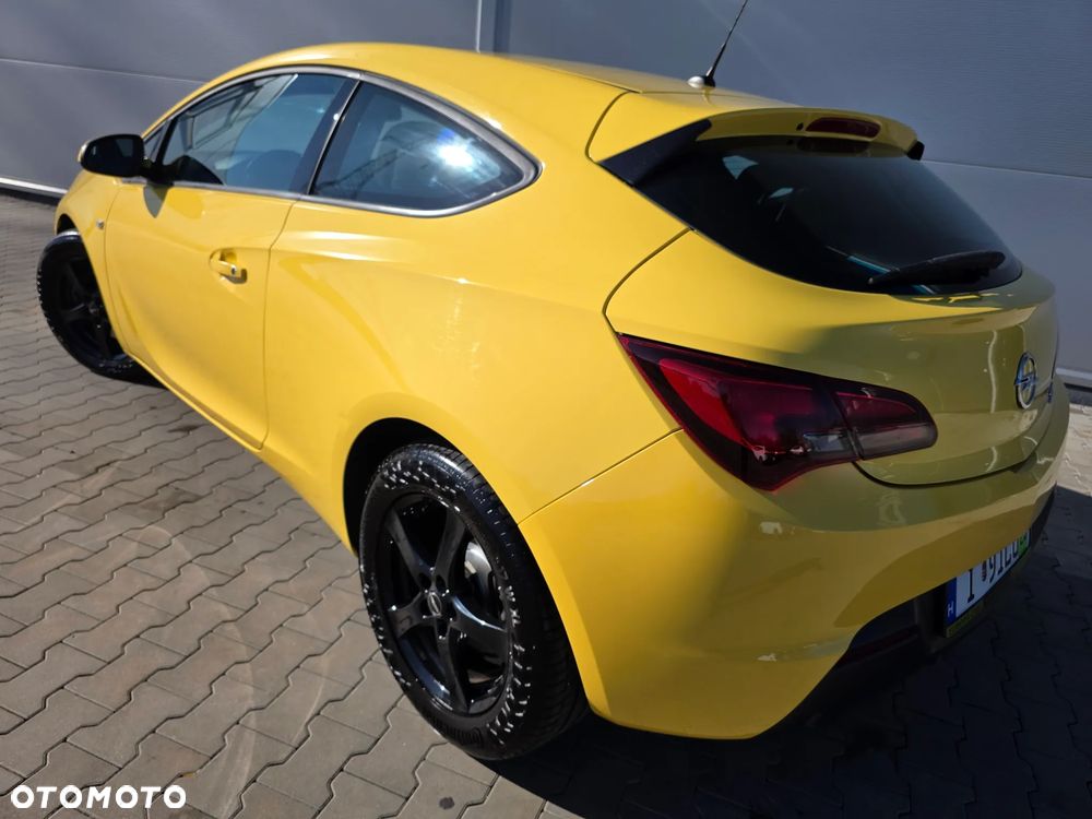 Opel Astra - 8