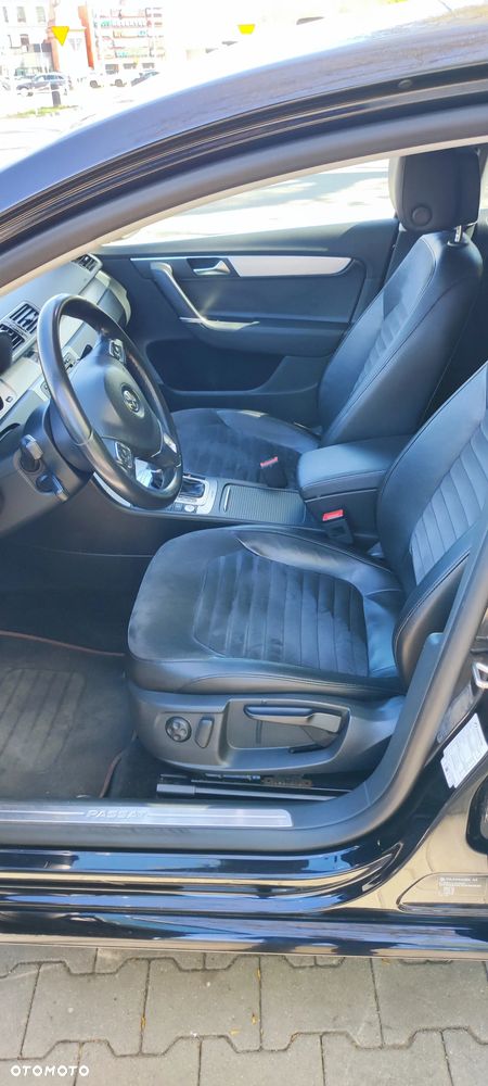 Volkswagen Passat 2.0 TDI 4Mot Highline DSG - 8