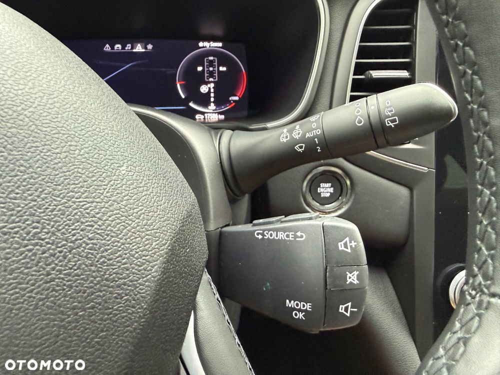 Renault Megane TCe 140 GPF EDC INTENS - 38