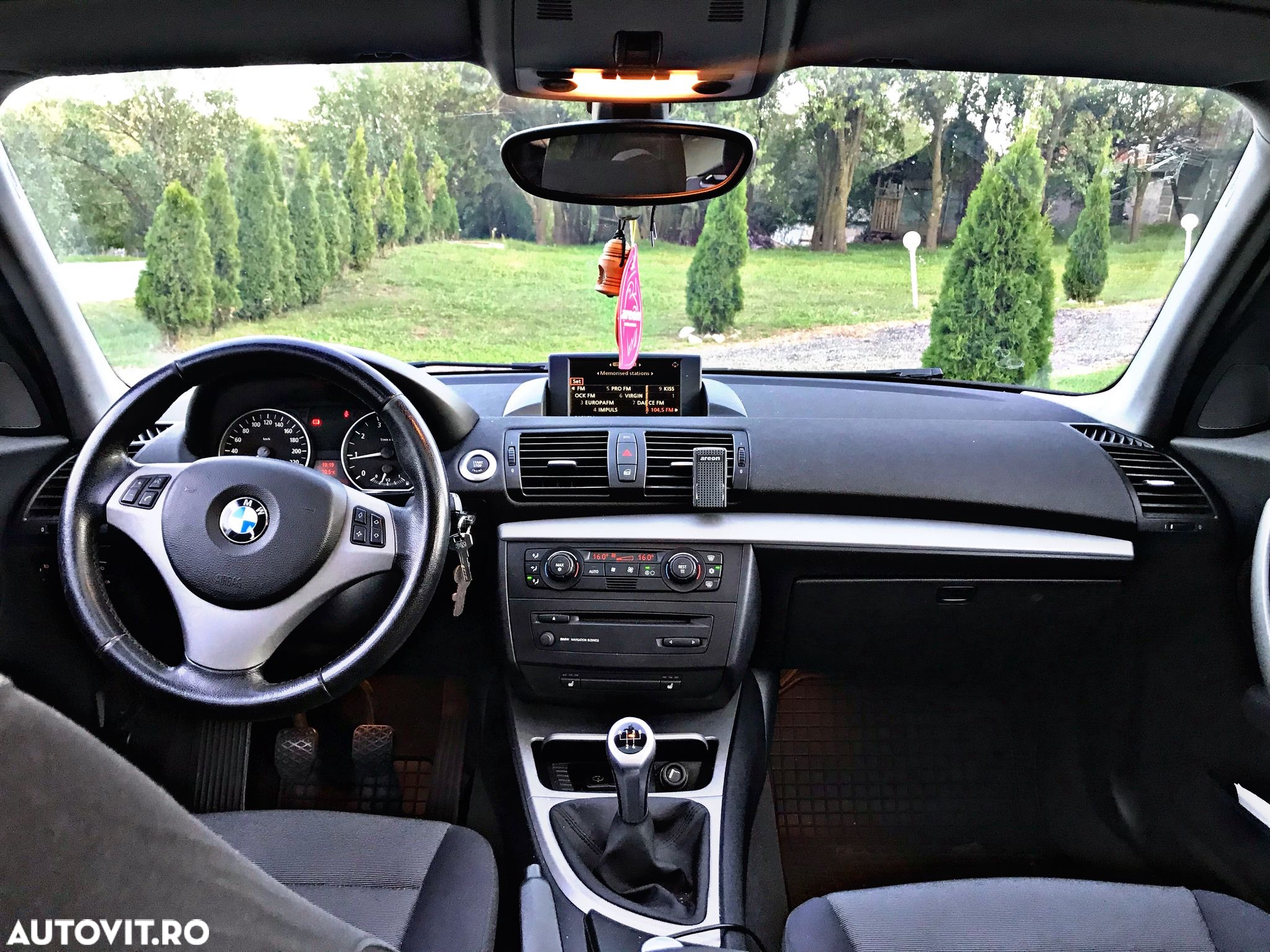 BMW Seria 1 116i - 4