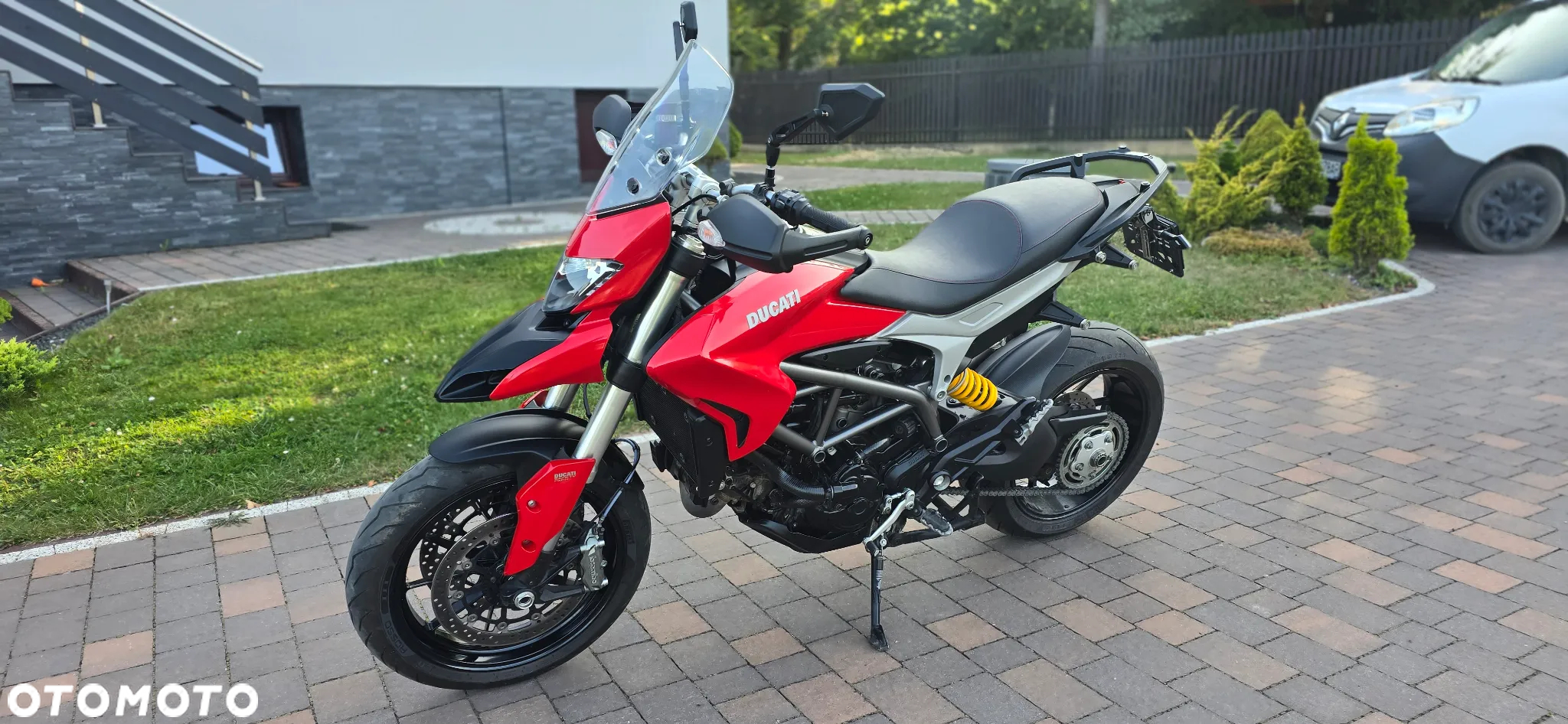 Ducati Hypermotard - 14