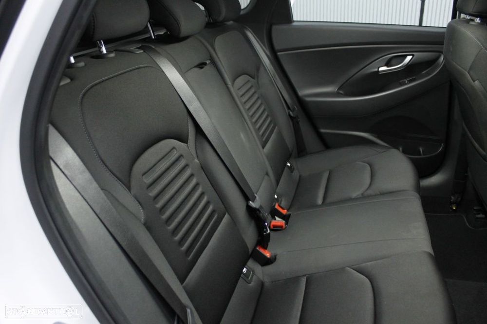 Hyundai i30 SW 1.0 T-GDi Style Plus - 16