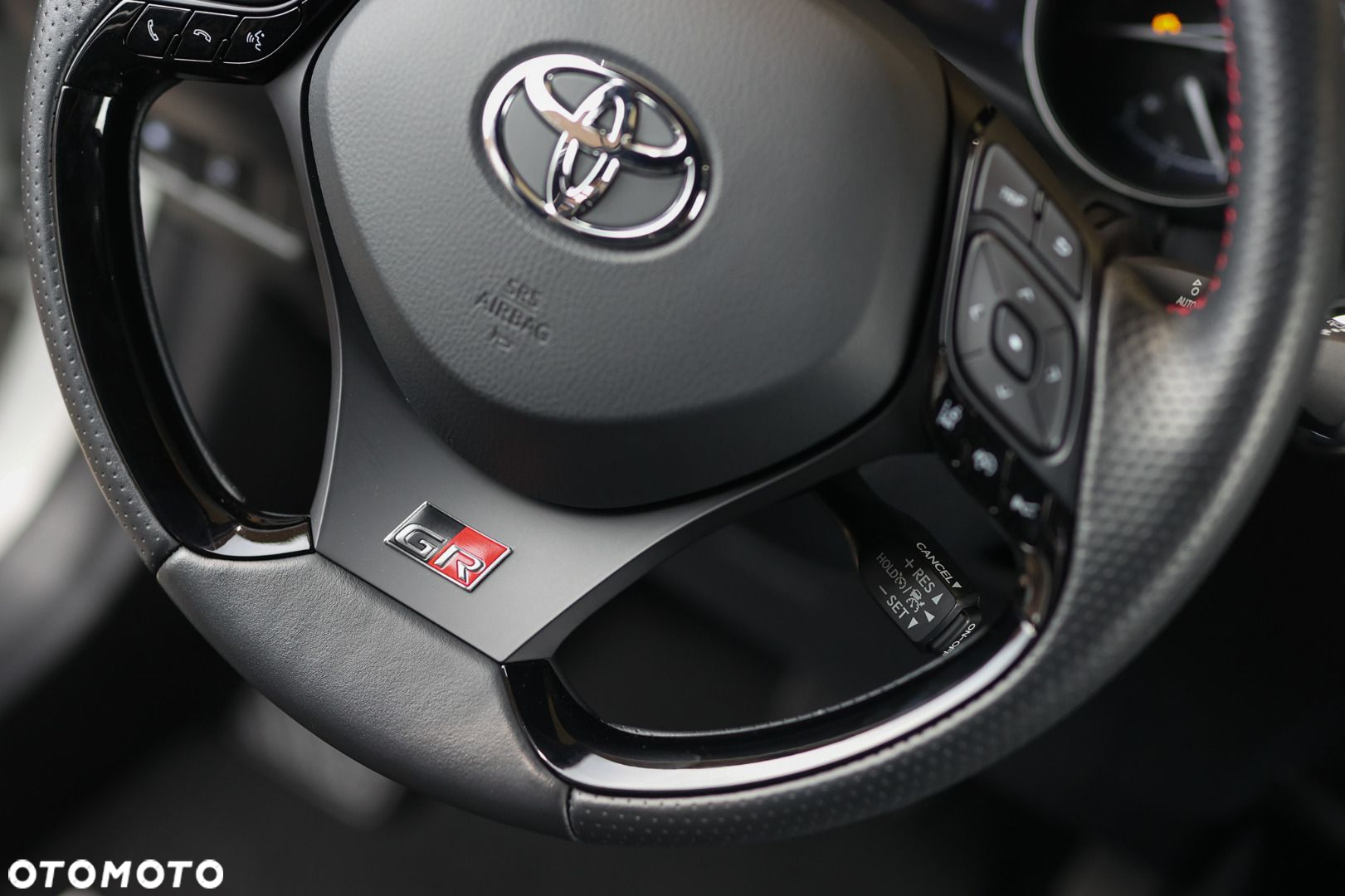 Toyota C-HR - 17