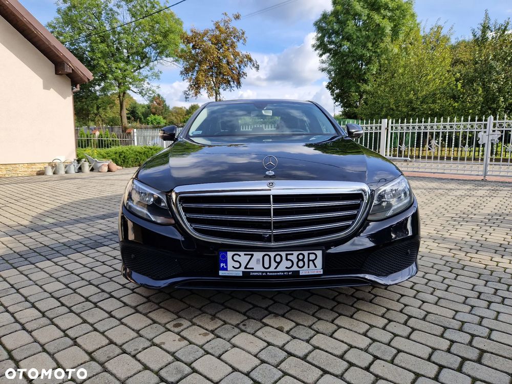 Mercedes-Benz Klasa E - 2