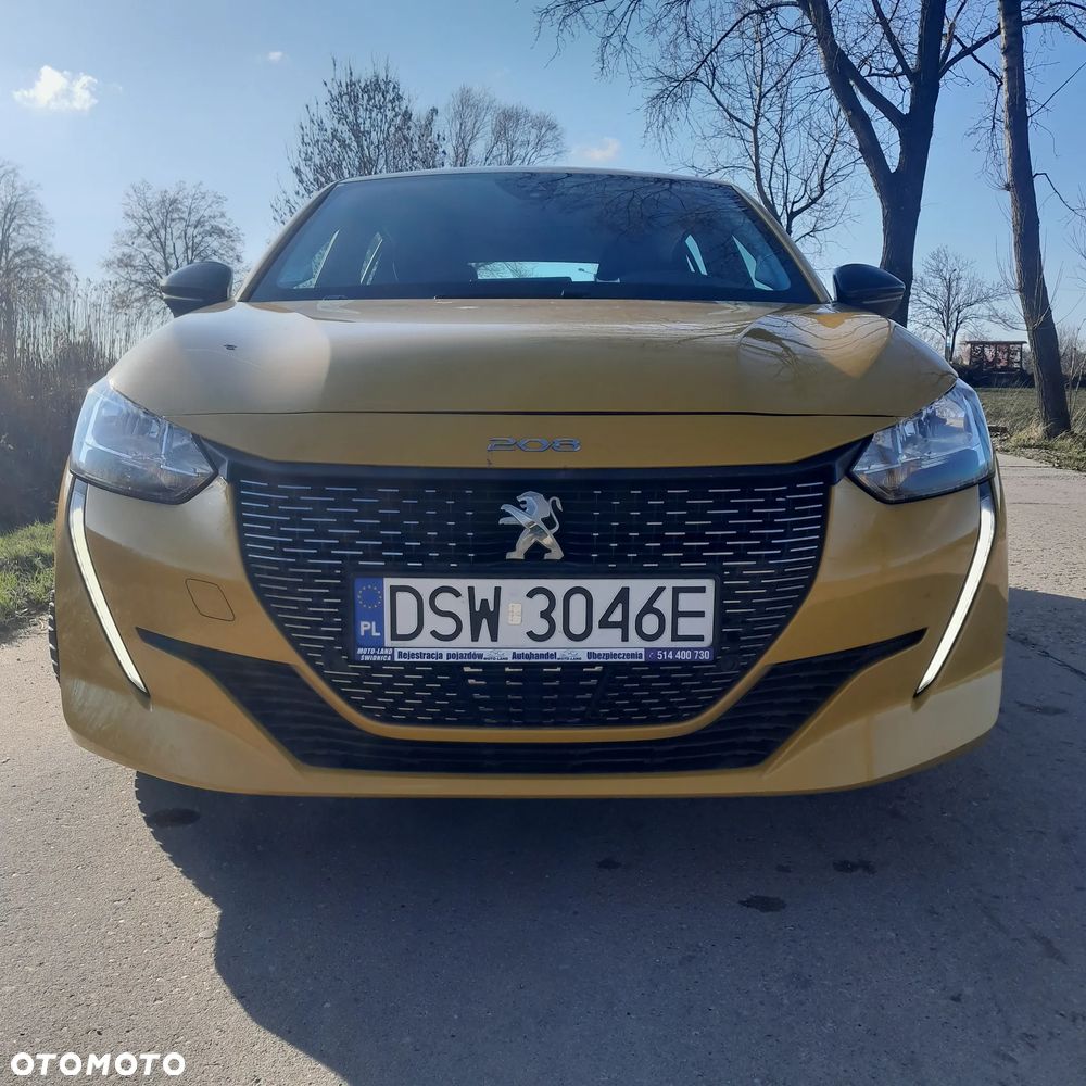 Peugeot 208 1.2 PureTech Like S&S - 6