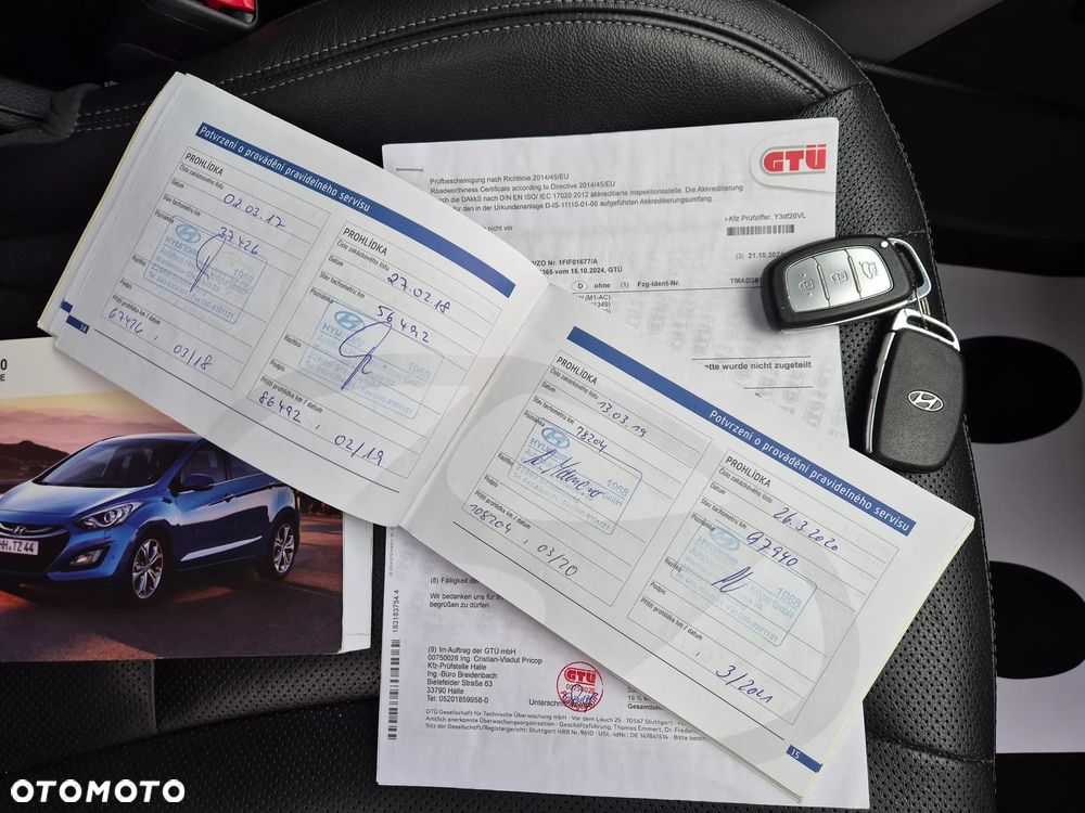 Hyundai i30 blue Kombi 1.6 CRDi DCT Premium - 40