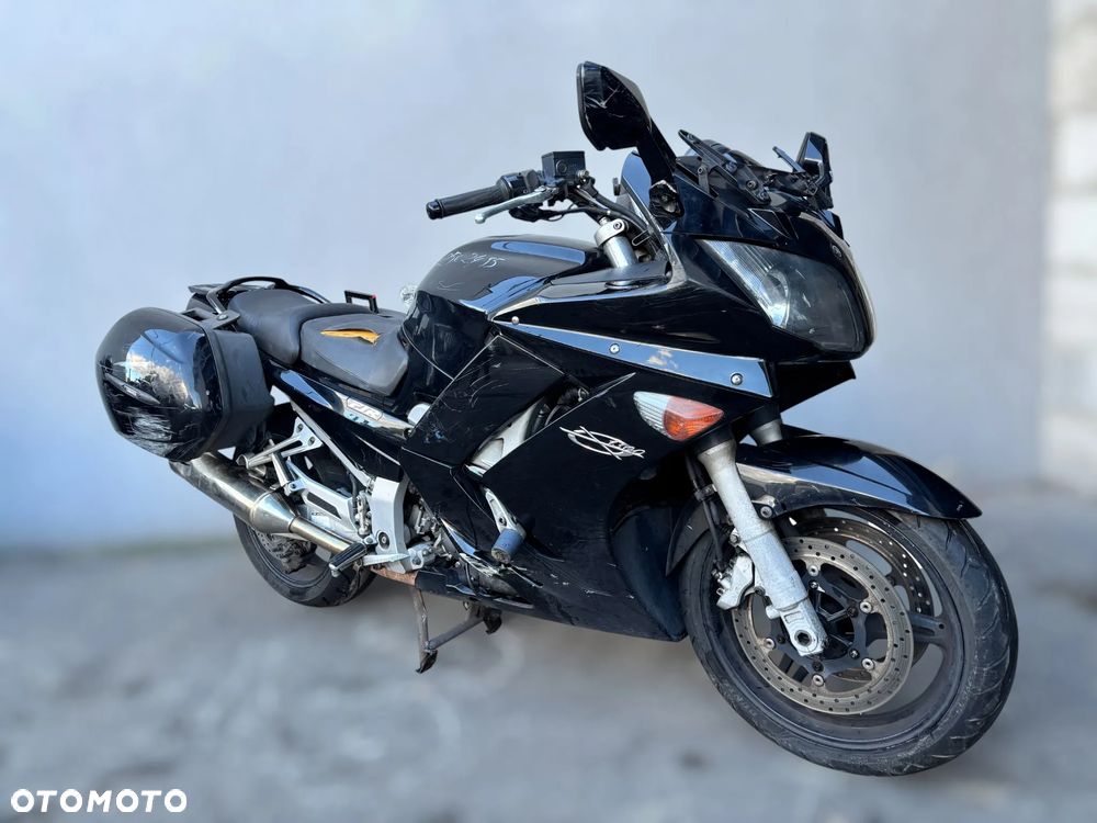 Yamaha FJR - 1