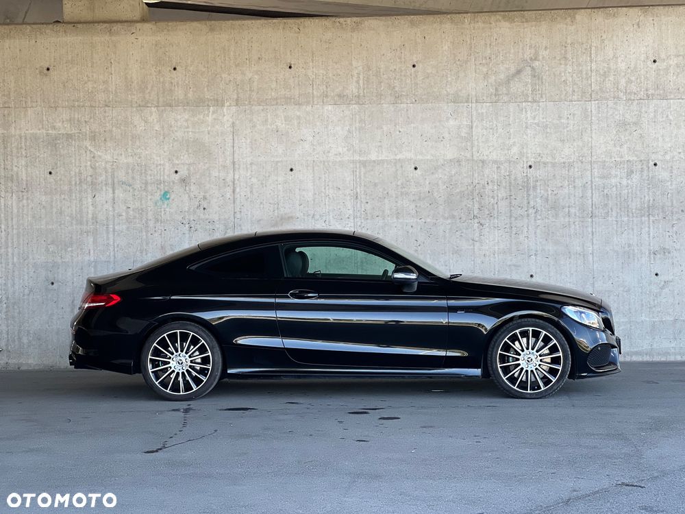 Mercedes-Benz Klasa C AMG 43 4-Matic - 10