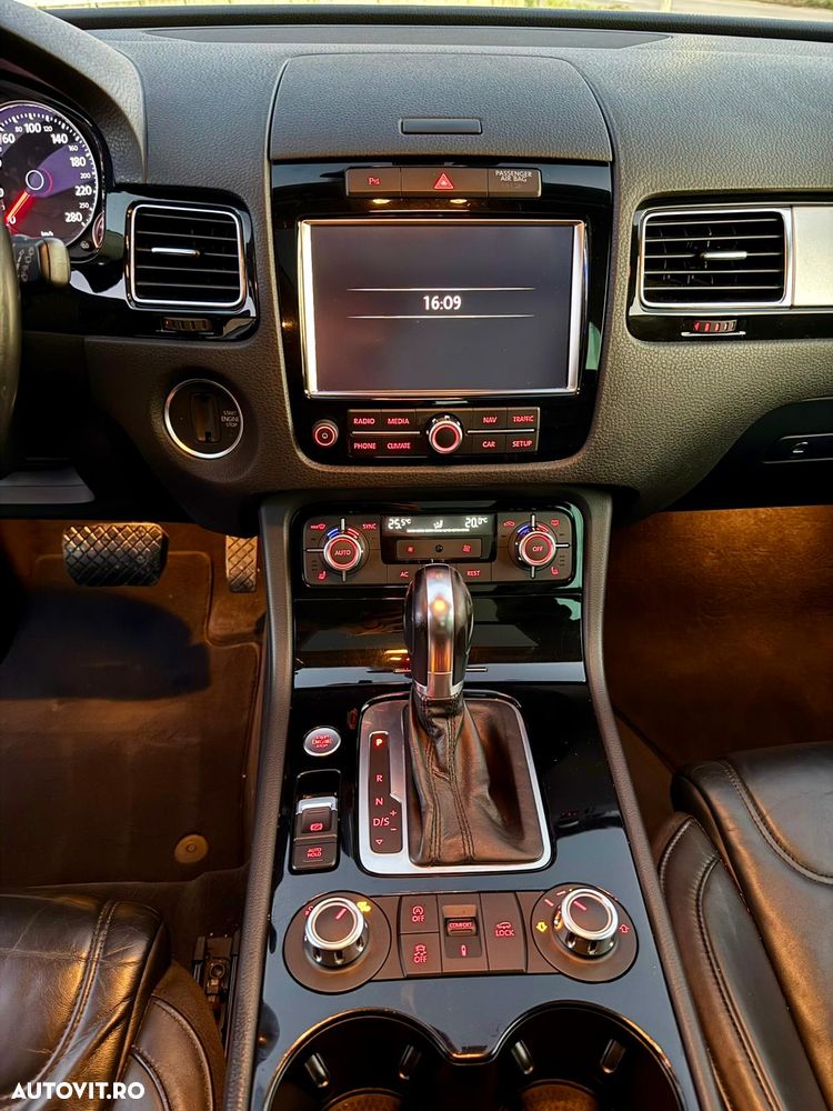 Volkswagen Touareg 3.0 V6 TDI BMT - 6