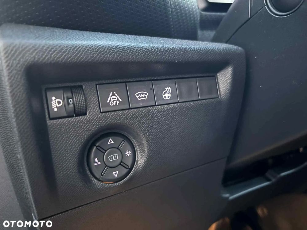 Citroën C4 1.2 PureTech C-Series S&S EAT8 - 10