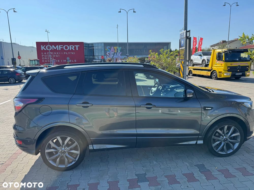 Ford Kuga 1.5 EcoBoost FWD ST-Line - 16