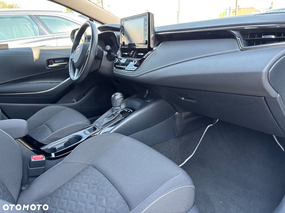 Toyota Corolla 1.8 Hybrid Comfort - 27