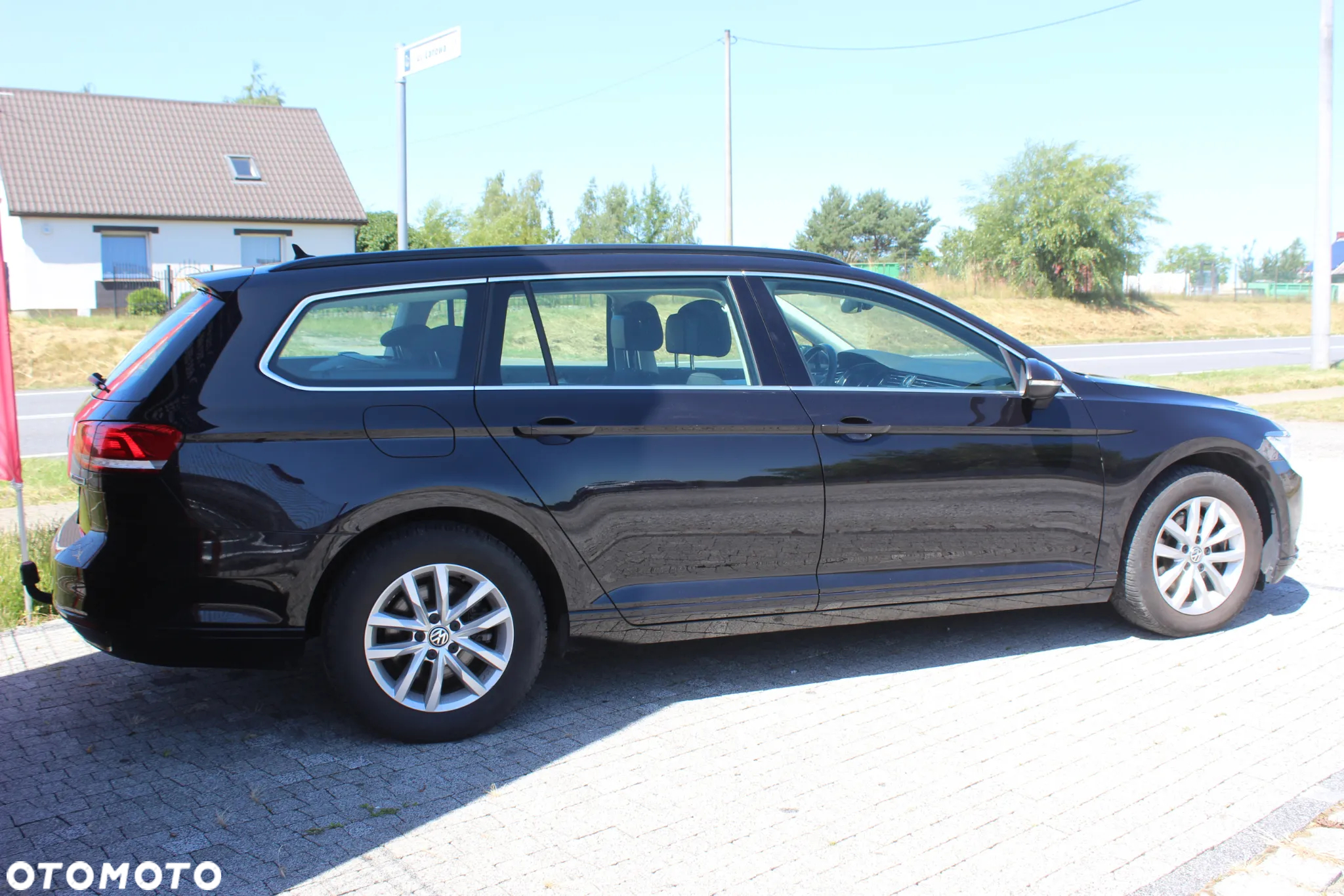 Volkswagen Passat 1.6 TDI BMT Trendline - 5