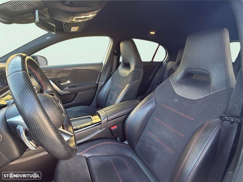 Mercedes-Benz A 200 - 12