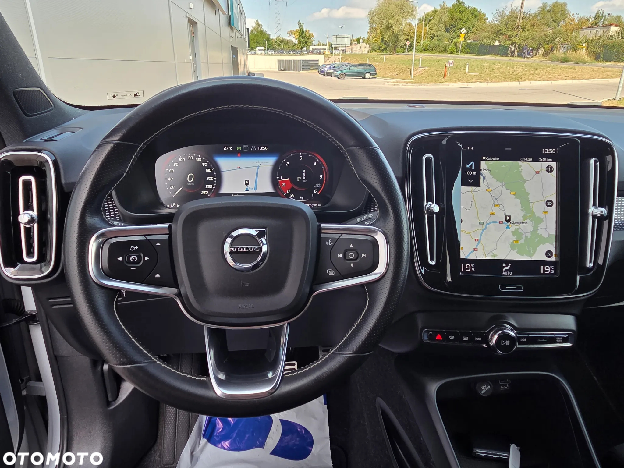 Volvo XC 40 D3 AWD R-Design - 38